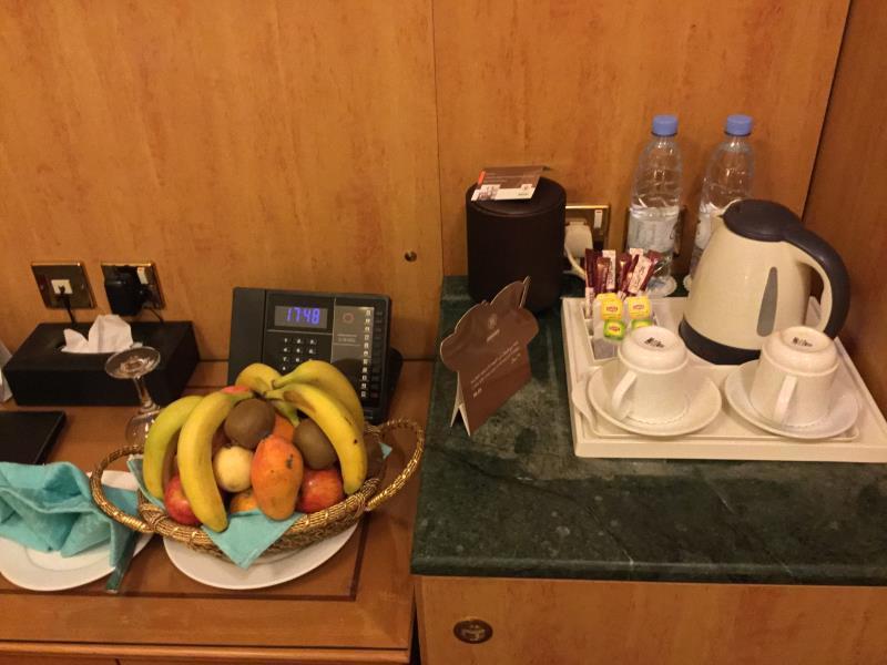Hotel Golden Tulip Al-Zahabi Medina Esterno foto